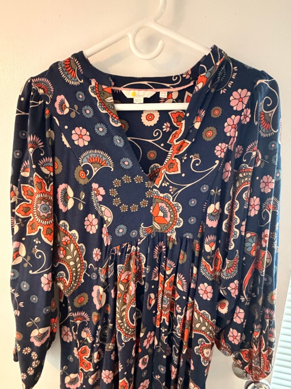 Boden Navy Floral Jersey Print Dress (Never worn) - size 6